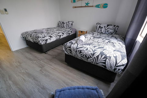 Sanctuary Beach Retreat - Accommodation Main Beach 2