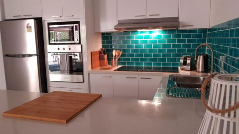 Sanctuary Beach Retreat - Accommodation Main Beach 8