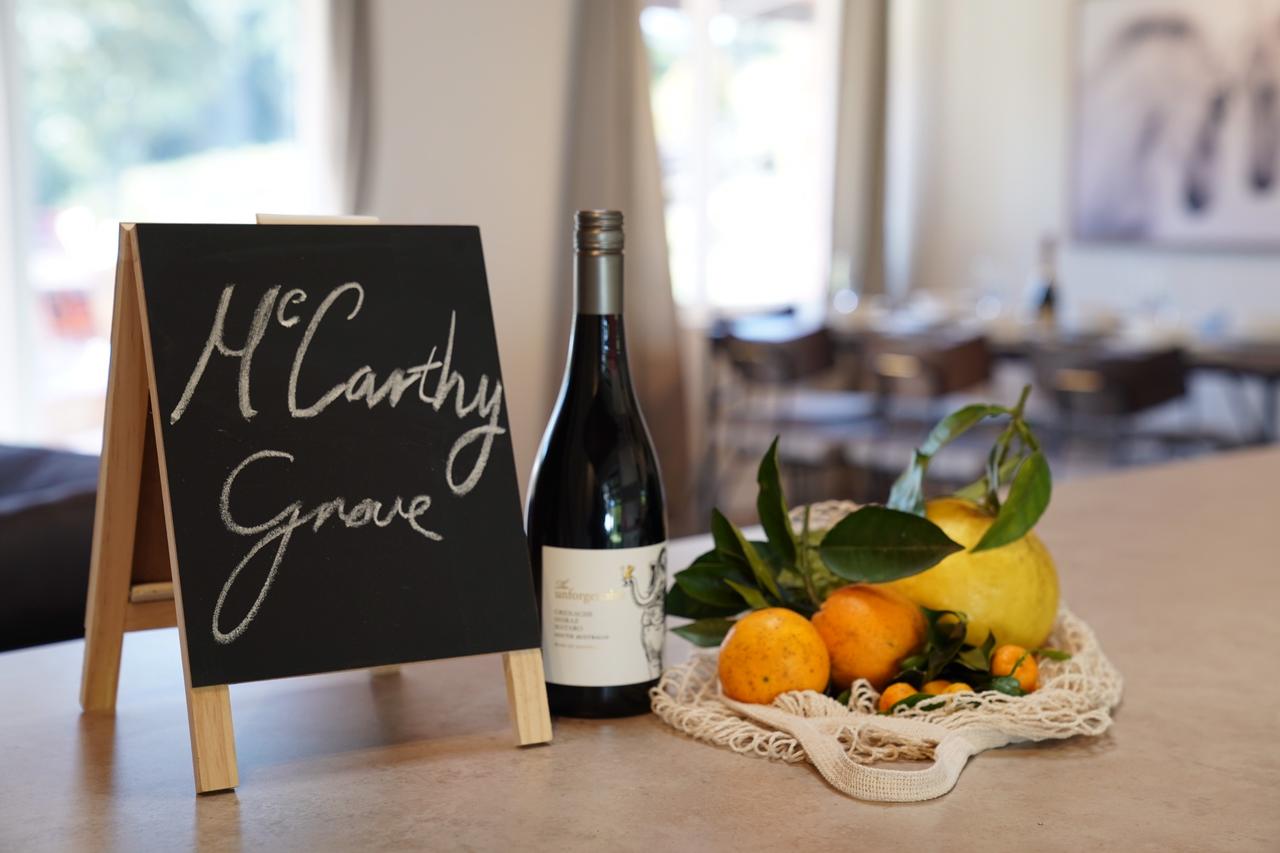 Accommodation Main Beach