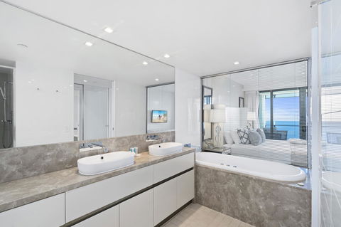 Soul Surfers Paradise - Gclr - Accommodation Main Beach 5