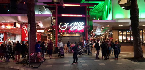 APR Private SUITES MOROC By The Beach - Accommodation Main Beach 4