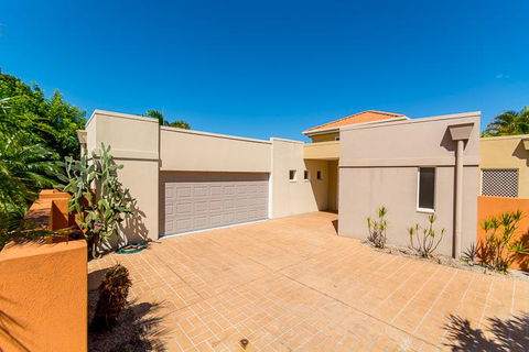 Hepburn Holiday Haven - Accommodation Main Beach 2