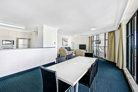 ULTIQA Beach Haven On Broadbeach - Accommodation Main Beach 37