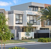 The Peninsula - Accommodation Main Beach