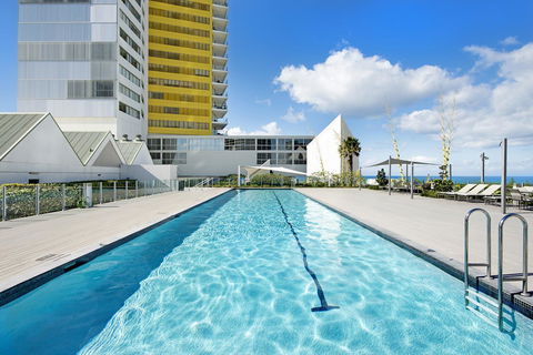 ULTIQA Air On Broadbeach - Accommodation Main Beach 5