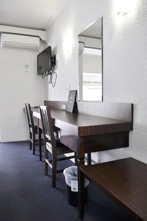 Alexandra Park Motor Inn - Accommodation Main Beach 34