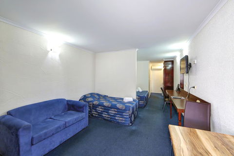 Alexandra Park Motor Inn - Accommodation Main Beach 5