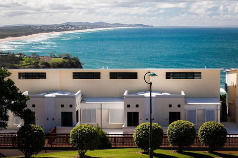 The Point Coolum - Accommodation Main Beach 42