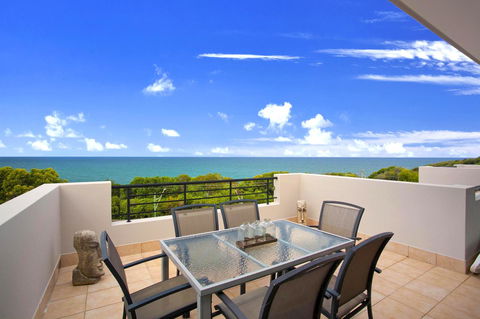 The Point Coolum - Accommodation Main Beach 38