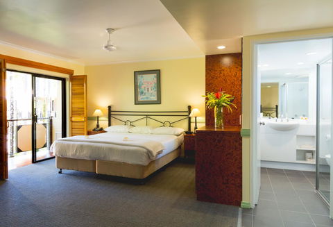 Palm Royale Cairns - Accommodation Main Beach 25