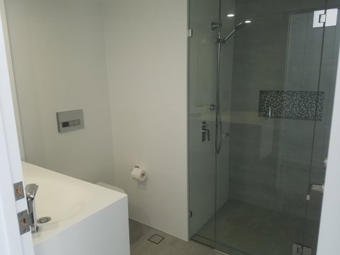 Golden Sands On The Beach - Absolute Beachfront Apartments - Accommodation Main Beach 10
