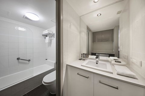 Novotel Surfers Paradise - Accommodation Main Beach 19
