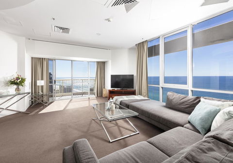 Novotel Surfers Paradise - Accommodation Main Beach 3