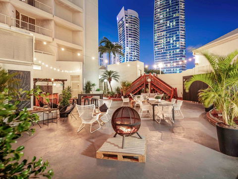 Novotel Surfers Paradise - Accommodation Main Beach 0
