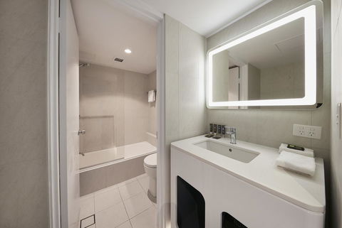Novotel Surfers Paradise - Accommodation Main Beach 13