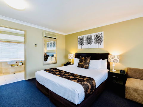 Ambassador On Ruthven - Accommodation Main Beach 20