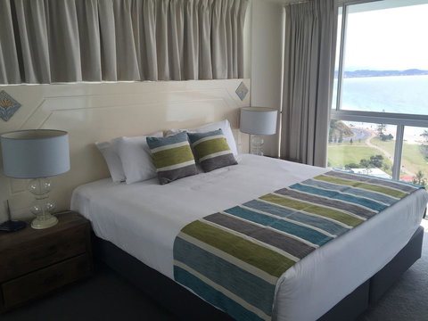 Ocean Plaza Resort - Accommodation Main Beach 39