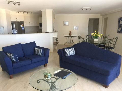 Ocean Plaza Resort - Accommodation Main Beach 25