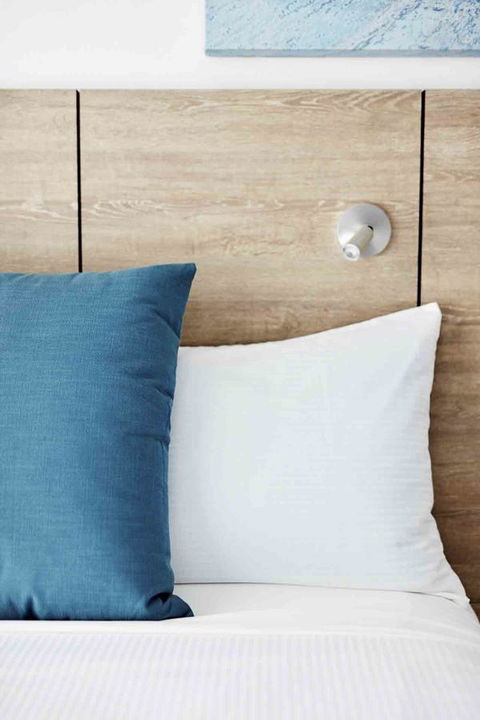 Novotel Cairns Oasis Resort - Accommodation Main Beach 18