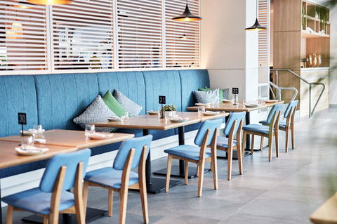 Novotel Cairns Oasis Resort - Accommodation Main Beach 7