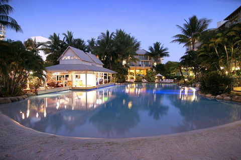 Novotel Cairns Oasis Resort - Accommodation Main Beach 28
