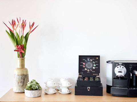 Novotel Cairns Oasis Resort - Accommodation Main Beach 42