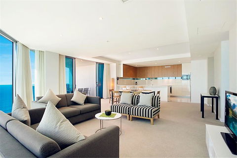 H Luxury Residence Apartments - Holiday Paradise - Accommodation Main Beach 10