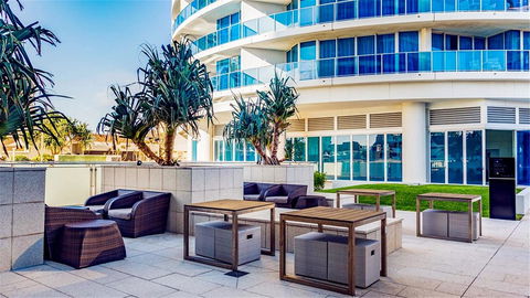 H Luxury Residence Apartments - Holiday Paradise - Accommodation Main Beach 28