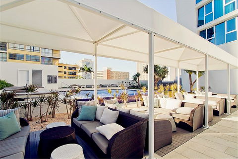 H Luxury Residence Apartments - Holiday Paradise - Accommodation Main Beach 26