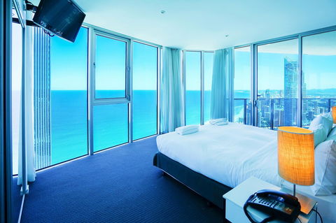 H Luxury Residence Apartments - Holiday Paradise - Accommodation Main Beach 8