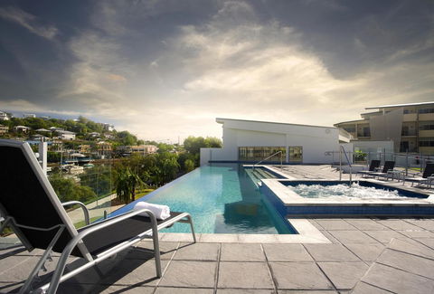 Oaks Townsville Gateway Suites - Accommodation Main Beach 1