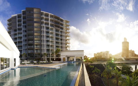 Oaks Townsville Gateway Suites - Accommodation Main Beach 0