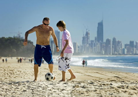 2nd Avenue Beachside Apartments - Accommodation Main Beach 37