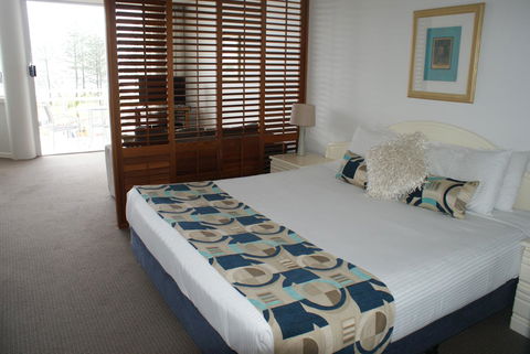 Aquarius Resort - Accommodation Main Beach 9