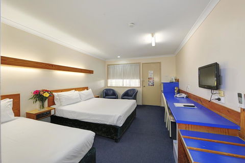 Smart Motels Bert Hinkler - Accommodation Main Beach 15