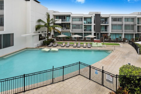 Element On Coolum Beach - Accommodation Main Beach 2