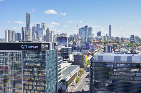 Belise Apartments - Accommodation Main Beach 5