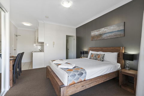 La Vida On Anzac - Accommodation Main Beach 19