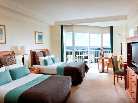 Pullman Cairns International - Accommodation Main Beach 41