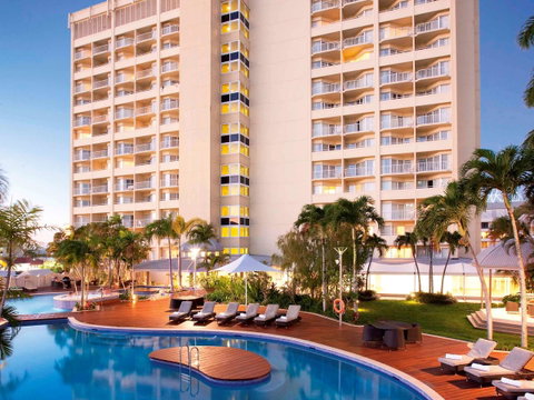 Pullman Cairns International - Accommodation Main Beach 40