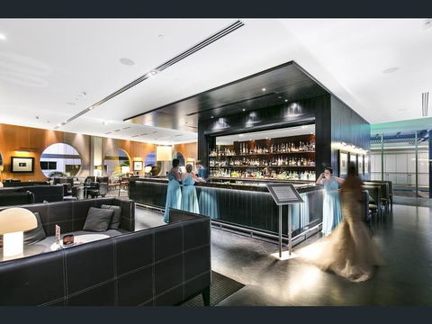 H Star Residences-- Paradise Stayz - Accommodation Main Beach 15