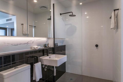 Opera Apartments South Brisbane - Accommodation Main Beach 30