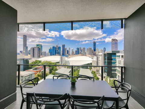 Opera Apartments South Brisbane - Accommodation Main Beach 21