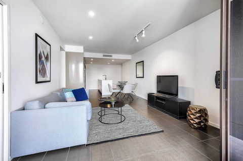 Opera Apartments South Brisbane - Accommodation Main Beach 15