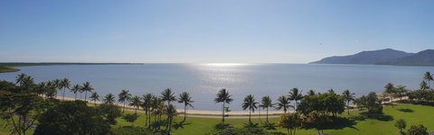 Cairns Harbourside Hotel - Accommodation Main Beach 8