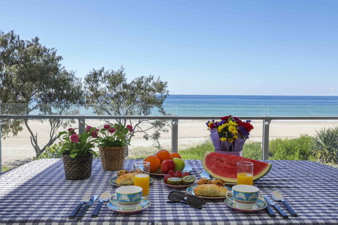 Sandbox Apartments - Accommodation Main Beach 16