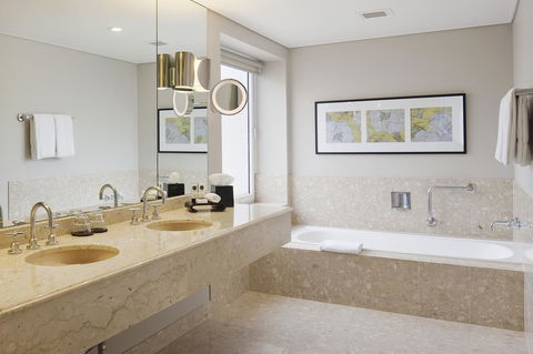Sofitel Brisbane Central - Accommodation Main Beach 14