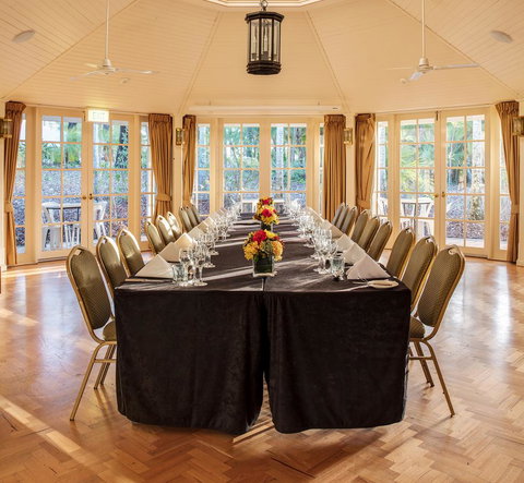 InterContinental Sanctuary Cove Resort, An IHG Hotel - Accommodation Main Beach 16