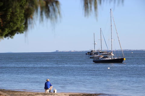 On The Bay Apartments - Accommodation Main Beach 8