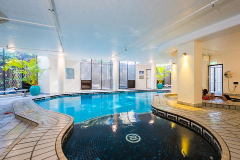 Aegean Resort Apartments - Accommodation Main Beach 9